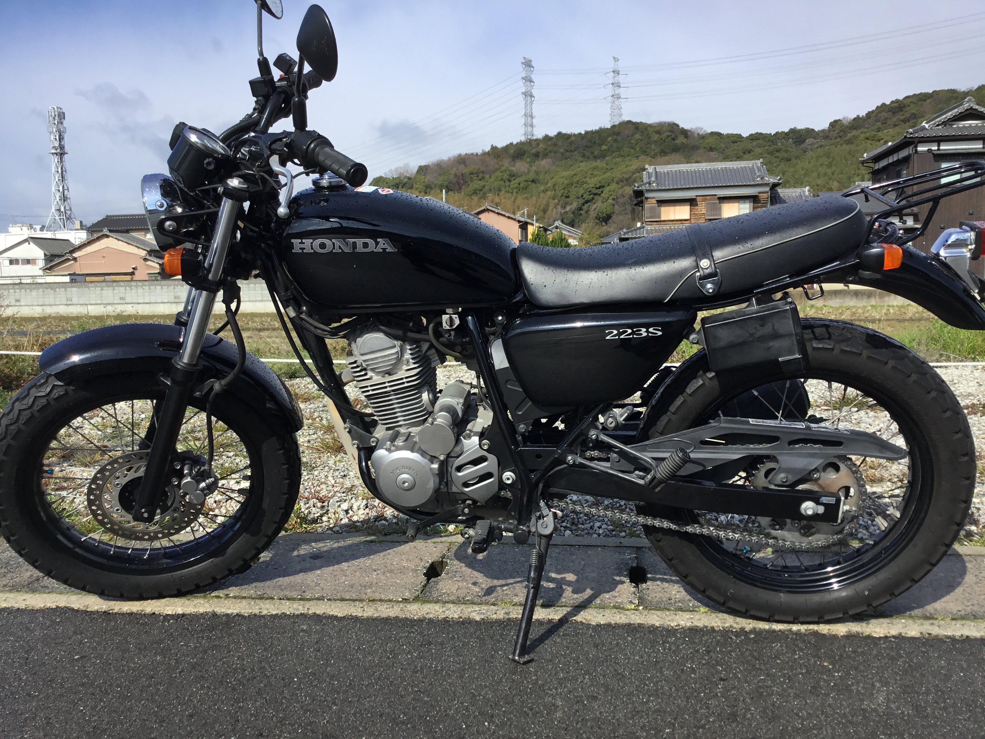 CB223S(HN-00) - 【公式】レンタルバイクのベストBike® 歌舞伎町